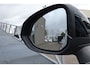 Lynk & Co 01 1.5 Panoramadak/360° Camera/Keyless/Lane assist/Adaptive cruise control/Apple carplay/Climate control/Stoelverwarming/Dodehoek detectie/Elektrisch sluitende achterklep/Elektrisch verstelbare stoel met geheugen