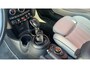 MINI Cooper Mini 1.5 Chili Serious Business | Achteruitrijcamera | Afwijkende dakkleur | Bluetooth telefoonvoorbereiding