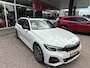 BMW 3-Serie Touring 330e xDrive Business Edition Plus 50 jahre  / Pano /  HUD / ECC  / 360 Camera