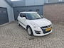 Suzuki Swift 1.2 Exclusive,Panoramadak,Cruise control,Climate control,Navi,Automaat