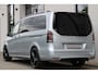 Mercedes-Benz EQV 300 L2 / AMG / Luchtvering / 7-Persoons / Black Edition / Vol Opties / NIEUWSTAAT