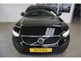 Volvo XC40 2.0 B3 Black Edition Cruise Adaptief - Stoel- Stuur verwarming