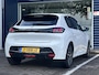 Peugeot 208 1.2 PureTech Allure Pack | Stoelverwarming | Keyless Entry/Start | Parkeercamera/-sensoren | DAB | Apple CarPlay/Android Auto | Climate Control | Cruise Control | Dealer Onderhouden |
