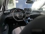 Peugeot 208 1.2 PureTech Allure Pack | Stoelverwarming | Keyless Entry/Start | Parkeercamera/-sensoren | DAB | Apple CarPlay/Android Auto | Climate Control | Cruise Control | Dealer Onderhouden |