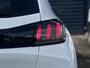 Peugeot 208 1.2 PureTech Allure Pack | Stoelverwarming | Keyless Entry/Start | Parkeercamera/-sensoren | DAB | Apple CarPlay/Android Auto | Climate Control | Cruise Control | Dealer Onderhouden |