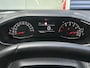 Peugeot 208 1.2 PureTech Allure Pack | Stoelverwarming | Keyless Entry/Start | Parkeercamera/-sensoren | DAB | Apple CarPlay/Android Auto | Climate Control | Cruise Control | Dealer Onderhouden |