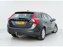Volvo V60 2.0 D3 Momentum Schuifdak|Leder|Navi|Dealer onderhouden