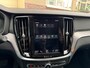 Volvo V60 2.0 T8 Twin Engine AWD Inscription ACC Dodehoek Trekhaak