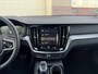 Volvo V60 2.0 T8 Twin Engine AWD Inscription ACC Dodehoek Trekhaak