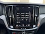 Volvo V60 2.0 T8 Twin Engine AWD Inscription ACC Dodehoek Trekhaak