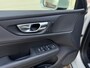 Volvo V60 2.0 T8 Twin Engine AWD Inscription ACC Dodehoek Trekhaak