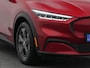 Ford Mustang Mach-E RWD 75 kWh | CAMERA | ADAPTIVE | STOEL- EN STUURVERW. | KEYLESS