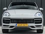 Porsche Cayenne Coupé 3.0 E-Hybrid Platinum Edition | Sport design pack | GT uitlaat | Techart spoiler Sport chrono | Panorama dak | Bose sound | 360 camera | Ambiance interieur |