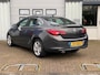 Opel Astra 1.4 Turbo Cosmo Nieuwe koppeling en 4 season banden
