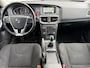 Volvo V40 1.6 T2 Momentum | Navigatie | Climate Control | Cruise Control | Parkeersensoren | Lichtmetalen velgen 16"