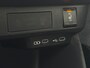 Toyota Yaris 1.5 VVT-i First Edition LED / CARPLAY / STOELVERW. / CAMERA / LANE ASSIST / CRUISE CONTROL / DEALER OND.