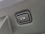 Hyundai Ioniq 5 Connect Limited 84 kWh / 1e Eigenaar / Fabrieksgarantie tot 08-2030 / SOH 100% / All season banden / Trekgewicht 1600 kg / CCS snellader / Elektrische achterklep / Stuur- & Stoelverwarming / Adaptief cruise control / Warmtepomp / Achteruitrijcamera /