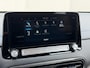 Hyundai Kona Electric EV Comfort 64 kWh / Accu SOH 100% / Volledig Onderhouden / 8 Jaar Batterij Garantie / Adaptieve Cruise / Navigatie / Warmtepomp / Krell Audio / Camera / PDC /