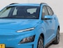 Hyundai Kona Electric EV Comfort 64 kWh / Accu SOH 100% / Volledig Onderhouden / 8 Jaar Batterij Garantie / Adaptieve Cruise / Navigatie / Warmtepomp / Krell Audio / Camera / PDC /