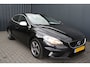 Volvo V40 2.0 D4 R-Design Business - LEDER- NAVIGATIE - PDC - TREKHAAK - 2e EIGENAAR