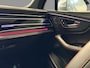 Audi Q7 4.0 TFSI SQ7 quattro Incl nieuwe service beurt bij Pon en Nieuwe APK bij aflevering / Carbon Package / Full Options  Luchtvering / 3X S-Line / Panorama dak / Dealerauto / 1e Eigenaar /