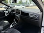 Volkswagen T-Roc 1.5 TSI R-Line Facelift | Black-style