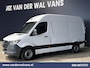 Mercedes-Benz Sprinter 314 CDI 143pk L2H2 Euro6 Airco | Camera | 3500kg Trekhaak | Apple Carplay | Cruisecontrol, Android Auto, Stoelverwarming, 270 Graden Achterdeuren, Bijrijdersbank