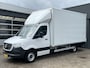 Mercedes-Benz Sprinter 311 2.2 CDI MARGE BTW / BPM VRIJ!! Bakwagen 750kg laadklep zijdeur Airco cruise controle Telefoonverbinding Navigatiesysteem Apple carplay Camera 2-Persoons bakwagen verhuiswagen Meubelbak euro 6