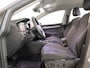 Volkswagen Golf 1.5 eHybrid Style Edition 204 pk Automaat (DSG) | Verlengde garantie | Navigatie | Parkeersensoren (Park assist) | Rondomzicht camera | Matrix LED koplampen |