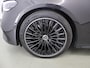 Mercedes-Benz E-klasse Estate 300 e AMG Line | Night | Superscreen | Panoramadak | Head up display | Memory | Rijassistentiepakket |