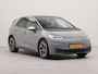 Volkswagen ID.3 First Plus 58 kWh incl. afneembare trekhaak | SoH 92,1 % | Apple Carplay | Afneembare trekhaak | Wifi | Parkeersensoren voor en achter | Achteruitrij camera | Wifi | Spraakbediening | Voorstoelen verwarmd | Stuur verwarmd |
