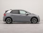 Volkswagen ID.3 First Plus 58 kWh incl. afneembare trekhaak | SoH 92,1 % | Apple Carplay | Afneembare trekhaak | Wifi | Parkeersensoren voor en achter | Achteruitrij camera | Wifi | Spraakbediening | Voorstoelen verwarmd | Stuur verwarmd |