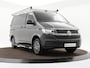 Volkswagen Transporter 2.0 TDI L1H1 26 Economy Business · Apple/Android Car Play · Imperiaal · Tussenschot · Vloerplaat · P-Sensoren · Cruise Control ·