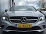 Mercedes-Benz CLA BWJ 2015 180 123 PK Ambition INCL. 12 M GARANTIE + BEURT & APK 2E EIGENAAR NAP | XENON | HALF LEDR | BLUETOOTH | NAVI | AIRCO | CRUISE | LMV | PDC |
