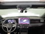 Volkswagen Tiguan 1.5 eHybrid R-Line Edition 272 pk Automaat (DSG) | Verlengde garantie | Navigatie | Panoramadak | Trekhaak (wegklapbaar) | Stoelverwarming v/a | Black Style pakket | R-Line |