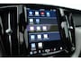Volvo XC60 2.0 T6 Plug-in hybrid AWD Plus Dark SOH 97% | Pano | Memory Seats | Elek. Trekhaak | Camera | Stoel- Stuurverw. | 21'' | Pilot Assist