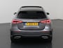 Mercedes-Benz A-klasse 250 e AMG Line | Night | Panoramadak | Multibeam | Stoelverwarming | Sfeerverlichting | Widescreen |