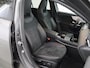Mercedes-Benz A-klasse 250 e AMG Line | Night | Panoramadak | Multibeam | Stoelverwarming | Sfeerverlichting | Widescreen |