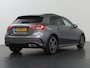 Mercedes-Benz A-klasse 250 e AMG Line | Night | Panoramadak | Multibeam | Stoelverwarming | Sfeerverlichting | Widescreen |