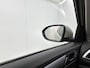 Volkswagen T-Roc 1.0 Life 110pk | Navigatie | Airco | Adaptieve Cruise Control | Camera | 16"LMV | LED | Draadloze Telefoonlader | Apple Carplay/Android Auto |