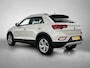 Volkswagen T-Roc 1.0 Life 110pk | Navigatie | Airco | Adaptieve Cruise Control | Camera | 16"LMV | LED | Draadloze Telefoonlader | Apple Carplay/Android Auto |