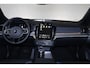 Volvo XC90 T8 Recharge AWD Ultra Dark Exec. Ed. - Luchtvering - Panorama/schuifdak - IntelliSafe Assist & Surround - 360º Camera - Bowers & Wilkins audio - Adaptieve LED koplampen - Verwarmde voorstoelen, stuur & achterbank - Parkeersensoren voor & achter - Elektr. bedienb. voorstoelen met geheugen - Head up display - Draadloze tel. lader - Extra getint glas - 22' LMV