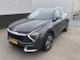 Kia Sportage 1.6 T-GDi Hybrid DynamicLine Parkeersensoren, navigatie Appel CarPlay/Android Auto, achteruitrij camera, adaptieve cruise control