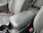 Kia Sportage 1.6 T-GDi Hybrid DynamicLine Parkeersensoren, navigatie Appel CarPlay/Android Auto, achteruitrij camera, adaptieve cruise control