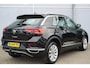 Volkswagen T-Roc 1.5 TSI 150pk Sport | Trekhaak | Navigatie | All Season banden
