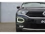 Volkswagen T-Roc 1.5 TSI 150pk Sport | Trekhaak | Navigatie | All Season banden