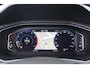 Volkswagen T-Roc 1.5 TSI 150pk Sport | Trekhaak | Navigatie | All Season banden