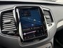 Volvo XC90 Plug-in Hybrid T8 AWD Ultimate Bright | Long Range | Trekhaak | Bowers & Wilkins audio | Luchtvering | 22 inch velgen | Stoelmassage | Stoelventilatie | Standkachel | Stoel- en stuurverwarming | Getint glas | Adaptive cruise control | 7 zitplaatsen |