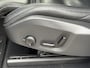 Volvo XC90 Plug-in Hybrid T8 AWD Ultimate Bright | Long Range | Trekhaak | Bowers & Wilkins audio | Luchtvering | 22 inch velgen | Stoelmassage | Stoelventilatie | Standkachel | Stoel- en stuurverwarming | Getint glas | Adaptive cruise control | 7 zitplaatsen |