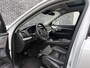 Volvo XC90 2.0 T8 Recharge AWD Ultimate Bright | Plug-in Hybrid (PHEV) Long Range | Trekhaak | Bowers Wilkins Audio | Luchtvering | Stoelventilatie | Stoelmassage | Nappaleder | Panoramadak | 360 Graden Camera | Parkeersensoren | Keyless Entry | Elektrische Achterklep | Apple Carplay | Android Auto